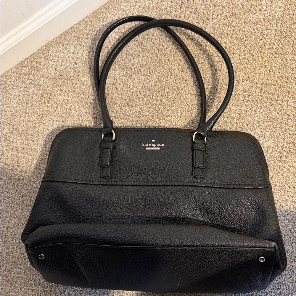 Kate Spade Elegant Black Shoulder Bag